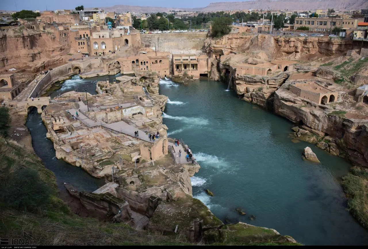 شوشتر؛ نگین آبی در دل تاریخ
 