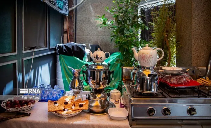 چای‌ریزی با طعم ارادت
 