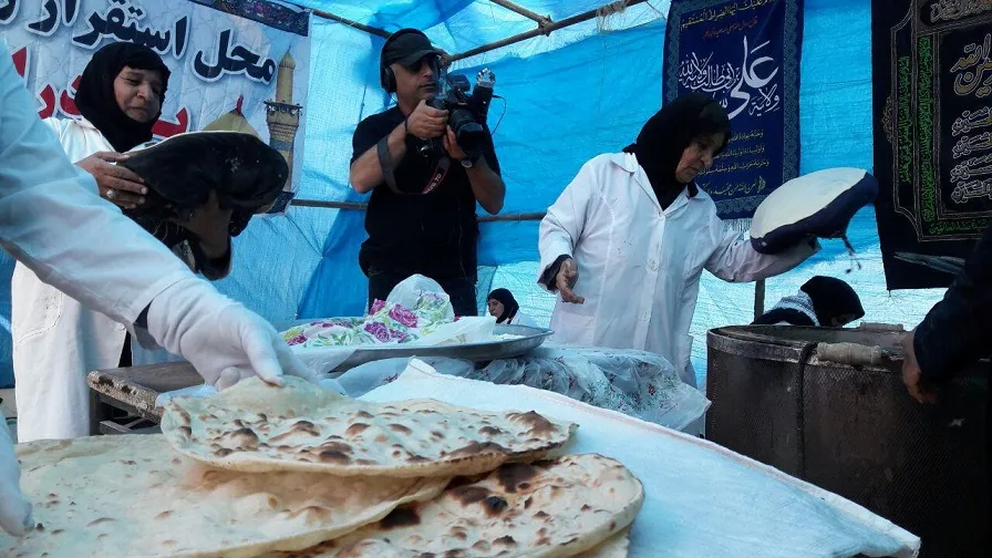 «به همین سادگی» در مسیر عشق پذیرفته شد