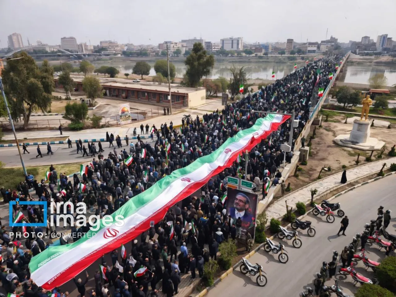 میثاق حماسی مردم خوزستان با رهبر انقلاب در روز قدس