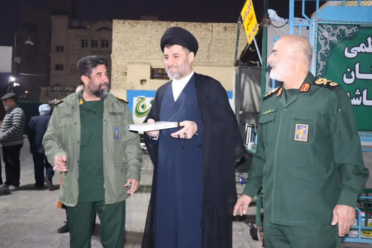 اعزام کاروان ۸۰ نفره ایثارگران و محرومین به عتبات عالیات با حمایت قرارگاه منطقه‌ای کربلا