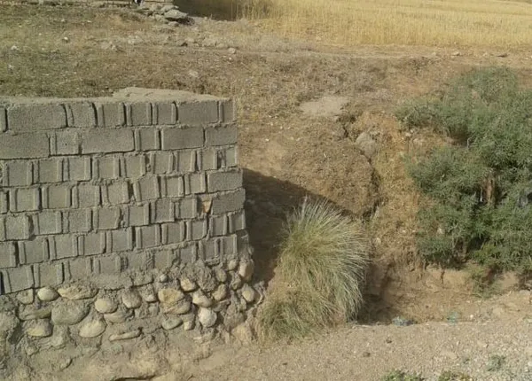 نمایی از روستای خالی از سکنه