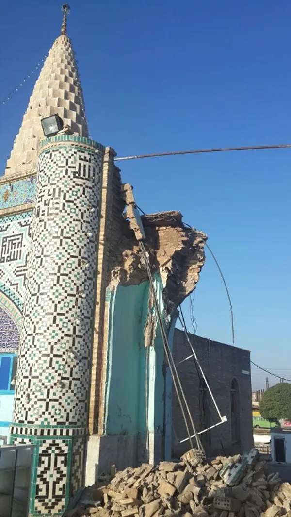  تخریب کاشی&zwnj;های دوره قاجار و پهلوی اول