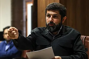 مشکل گروه ملی فولاد ایران با تزریق پول حل نمی‌شود