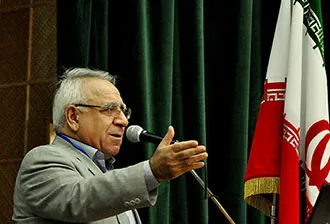 از فشارهای بی‌مورد به دانشجویان دکتری ناراحتم