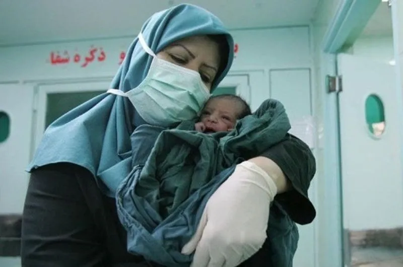 ماما؛ معنای واقعی شیرین‌ترین آغاز