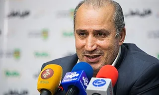 تاج: نفت آبادان‌ لیگ برتر را پرطراوت می‌کند
