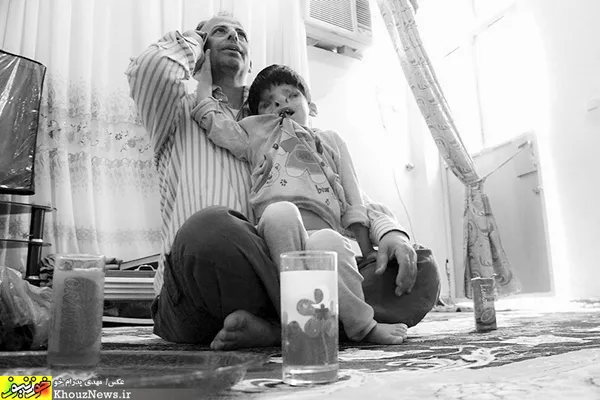 آرزوی پدر و مادر حامد این است که وقتی با حامد حرف می زنند حامد جواب دهد و بتواند با بچه ها بازی کند.