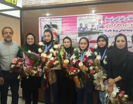 استقبال از بانوی دارنده مدال طلای آسیا در دزفول