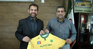فیروز کریمی رسما سرمربی صنعت نفت آبادان شد