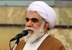 دنیا تشنه درک اندیشه های امام خمینی (ره) است