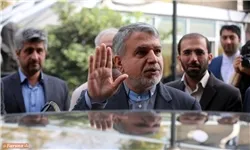 وزیر ارشاد به شهدای 8 سال دفاع مقدس ادای احترام کرد