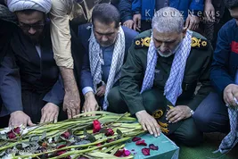 شرکت فولاد اکسین  خوزستان مزین به شهید گمنام شد