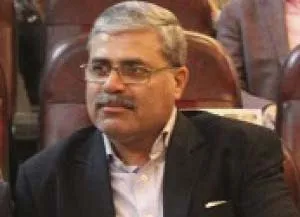 همه‌ما در هویت‌پژوهشی‌و‌آموزشی‌دانشگاه‌دخیل هستیم