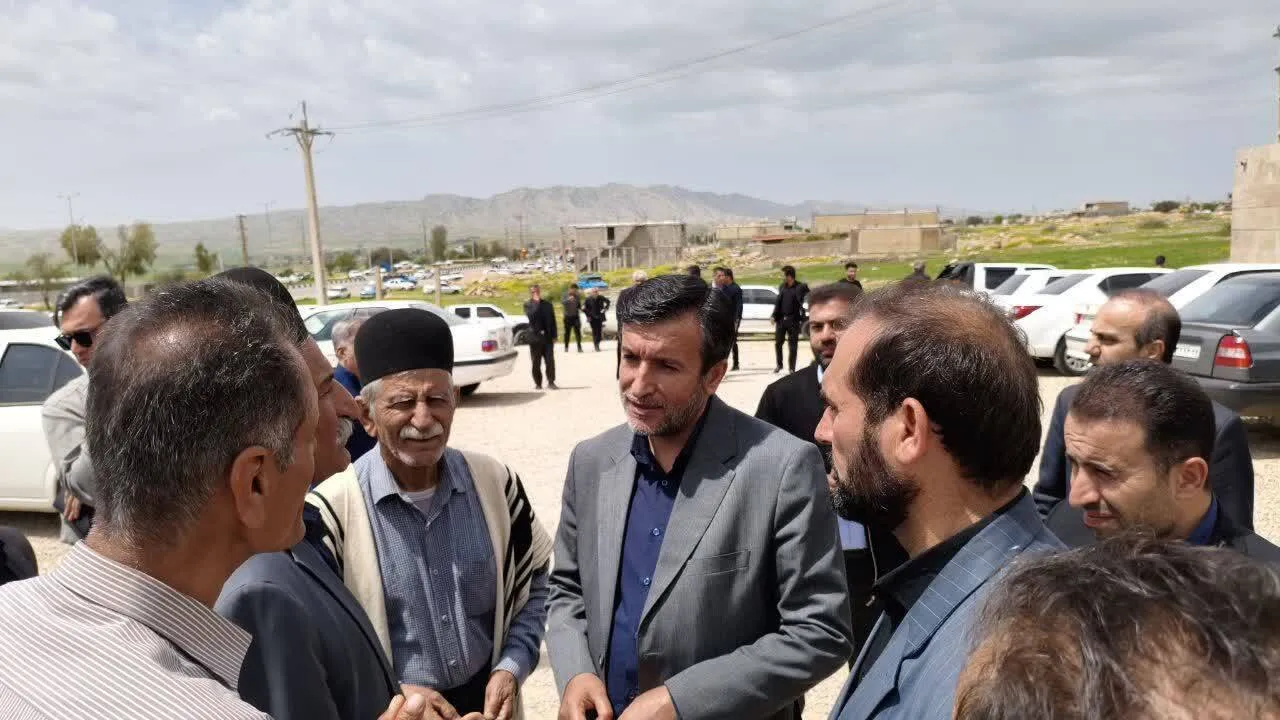 بررسی خسارت سیلاب به پل دره شیران اندیکا