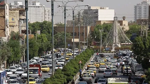 روز اول مدرسه؛ اهواز در محاصره ترافیک