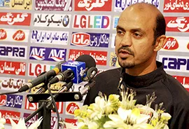 سعداوی: به جای جریمه باید دست بازیکنان فولاد را ببوسیم