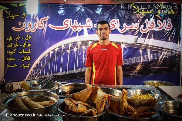 سودانی، دوست دارم مسئولین از روی غیرت، بجای پیدا کردن کار برای غریبه ها، مشکل اشتغال بومیان را حل کنند.